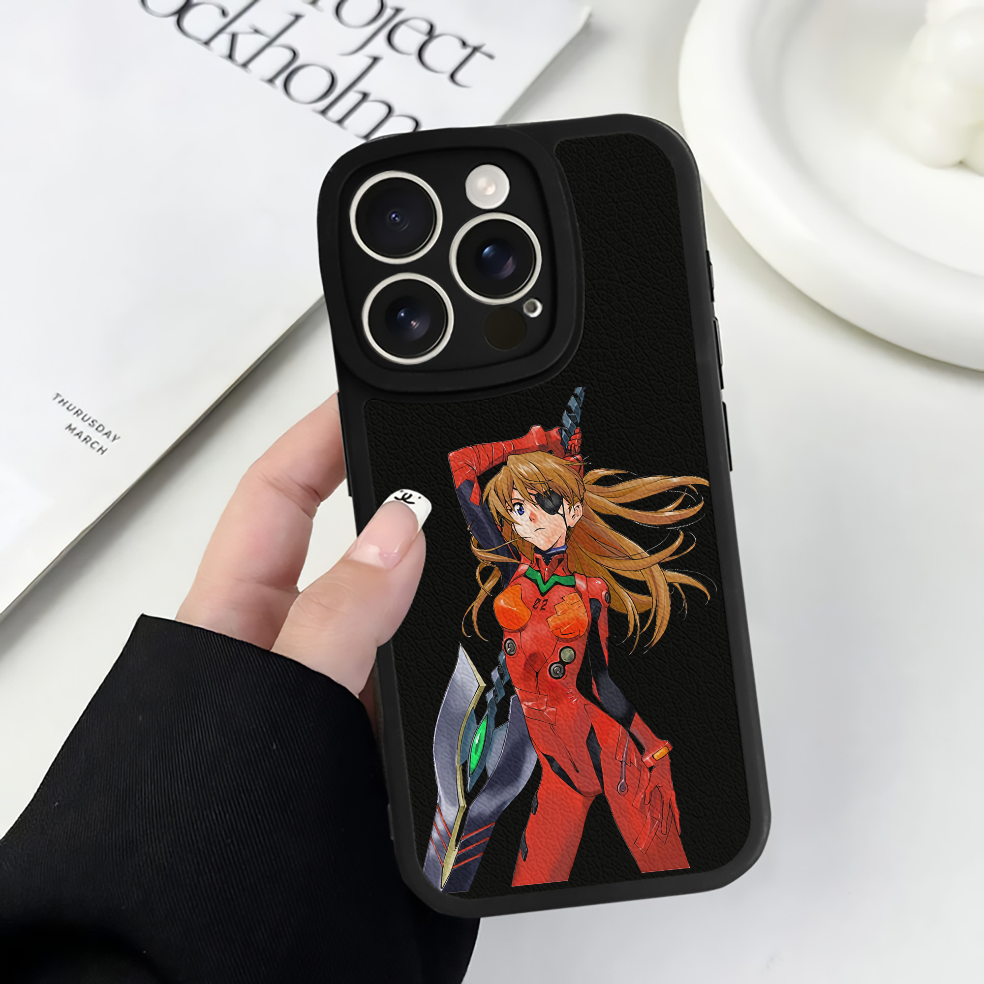 （画像用） EVA 新世紀エヴァンゲリオン 【iPhone 16シリーズ対応】シリコンスマホケース（レザー調） 材質：シリコン